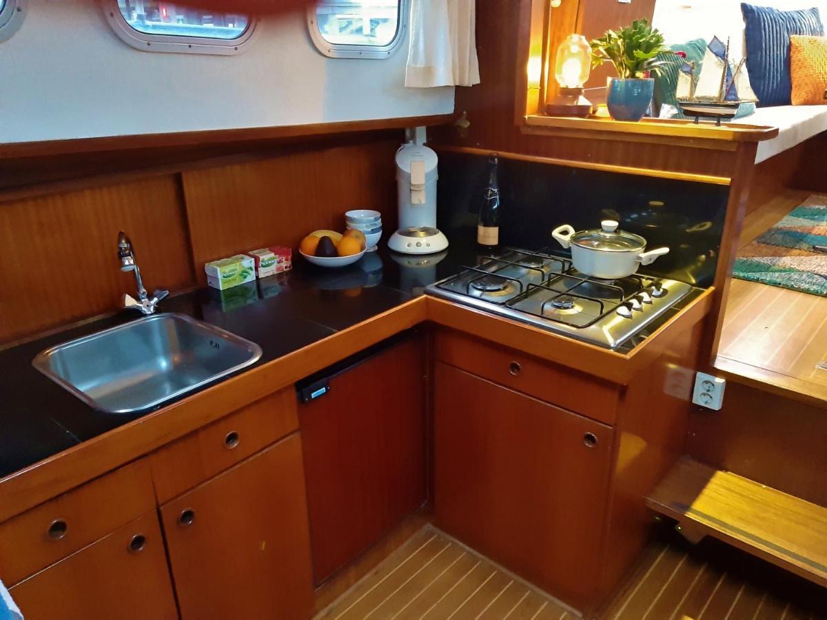 Motor Yacht Almaz Hotel Amszterdam Kültér fotó