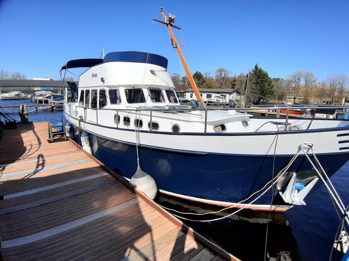 Motor Yacht Almaz Hotel Amszterdam Kültér fotó
