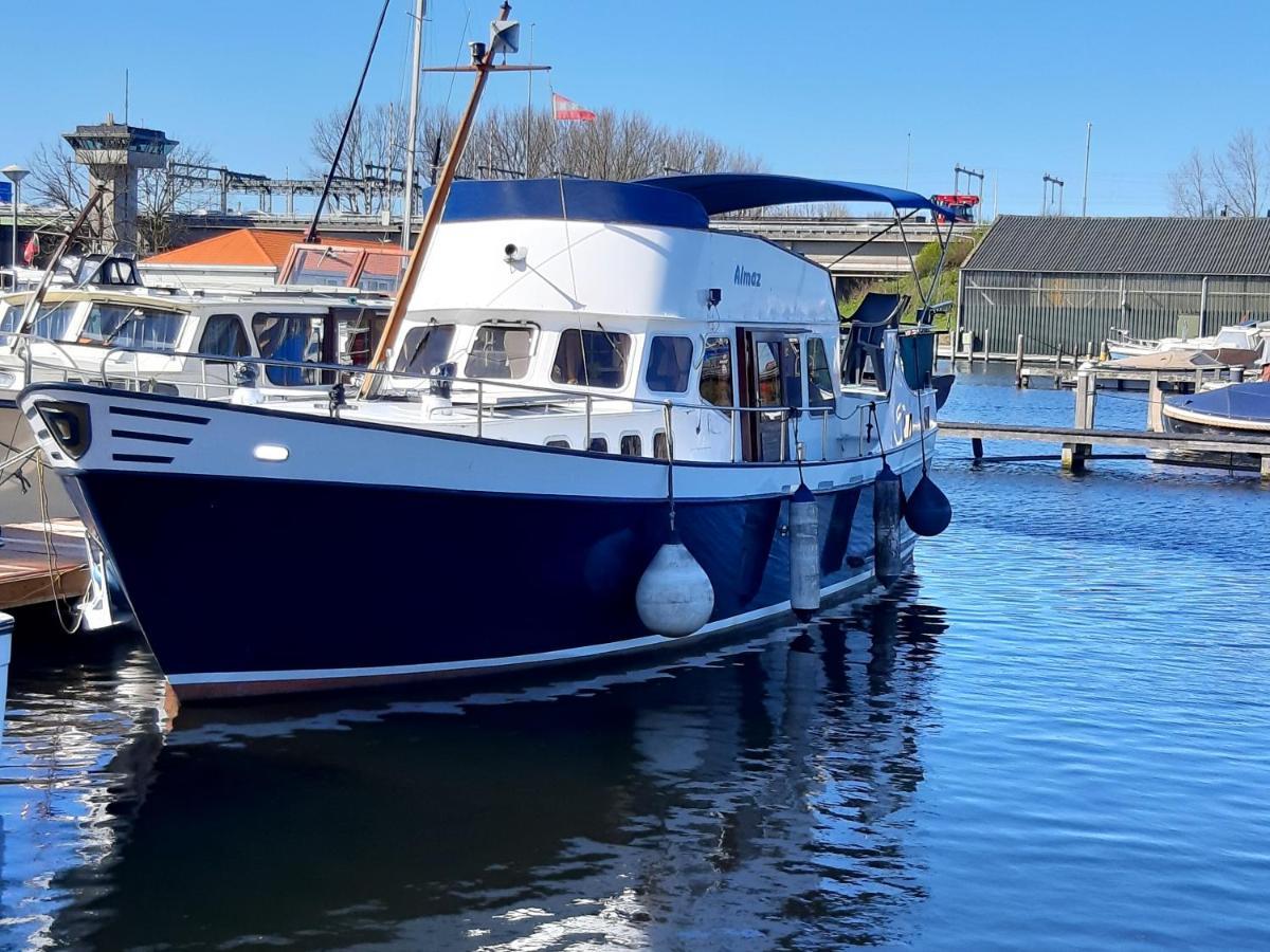 Motor Yacht Almaz Hotel Amszterdam Kültér fotó